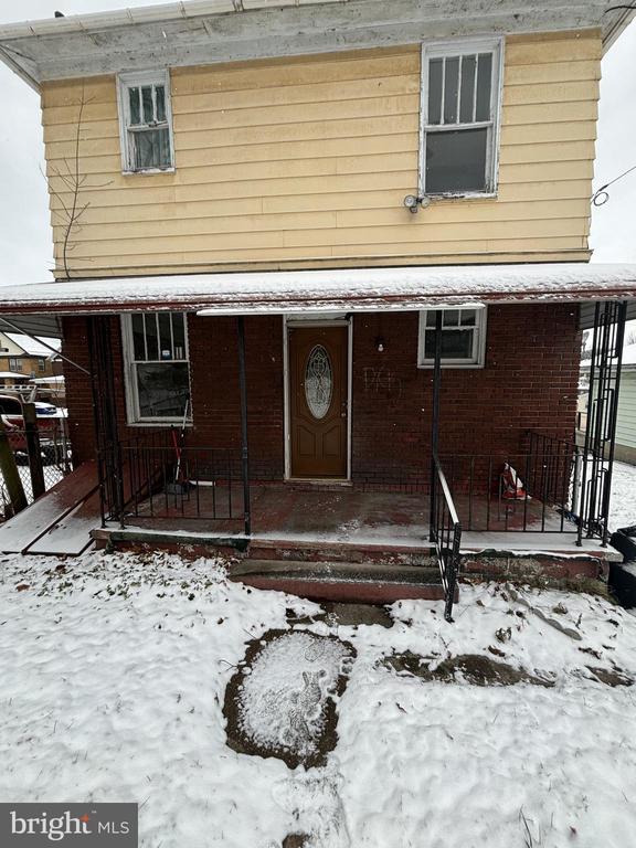 754 COLEMAN AVE