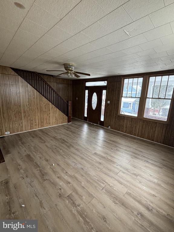 754 COLEMAN AVE