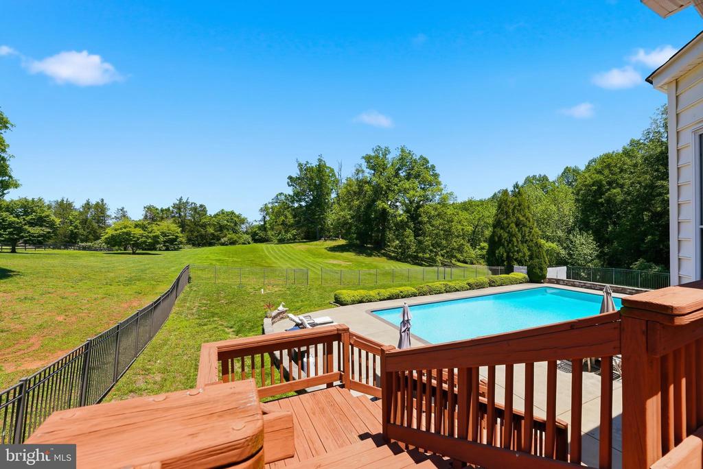 6277 GRIFFINSBURG ROAD