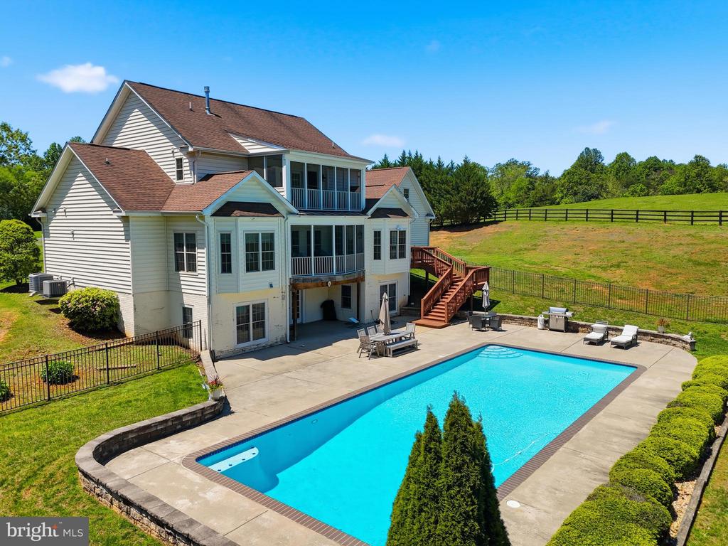 6277 GRIFFINSBURG ROAD