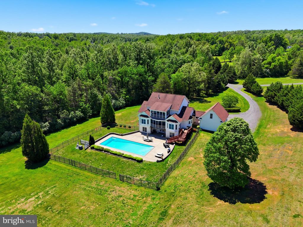 6277 GRIFFINSBURG ROAD