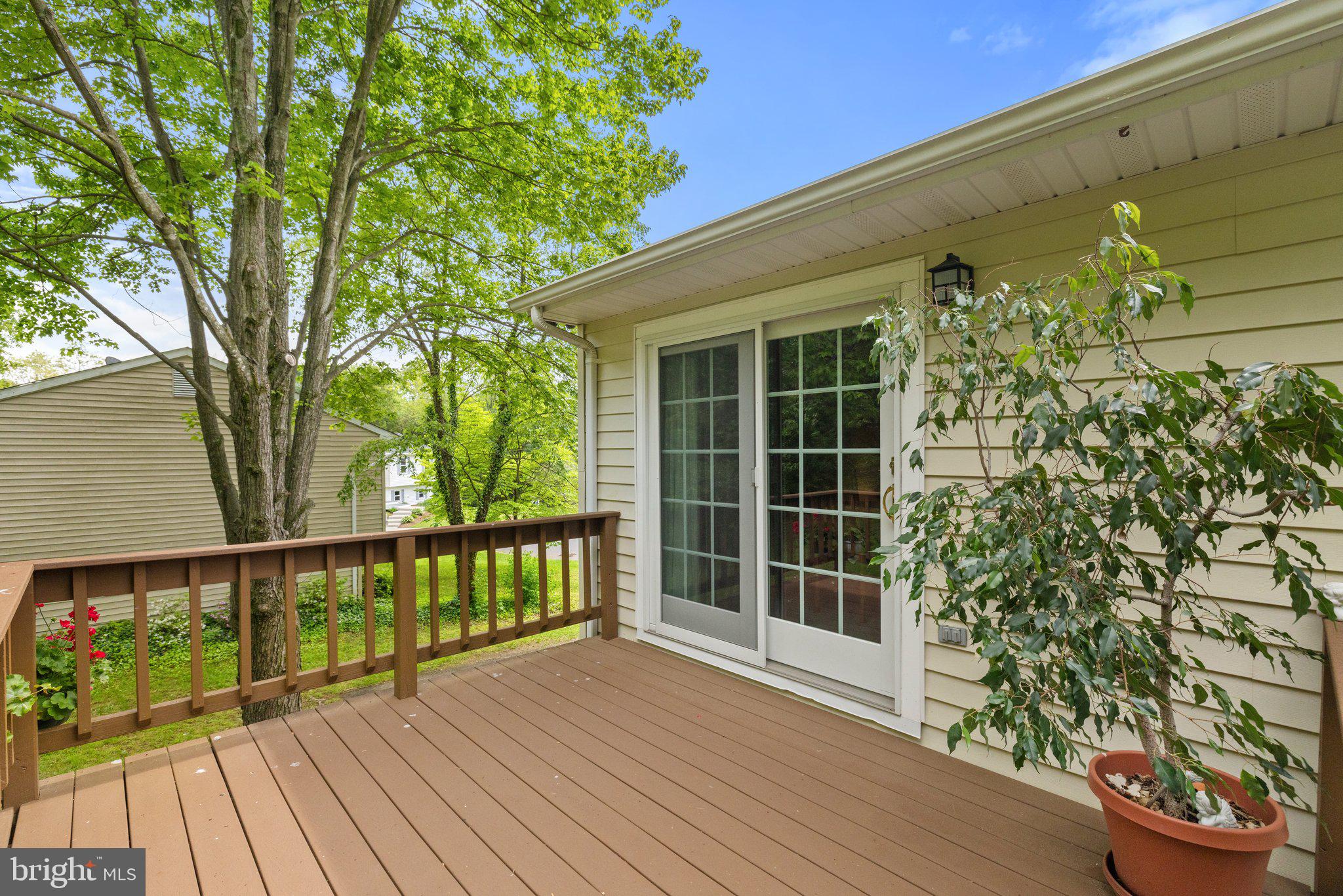 45 FISHBACK COURT