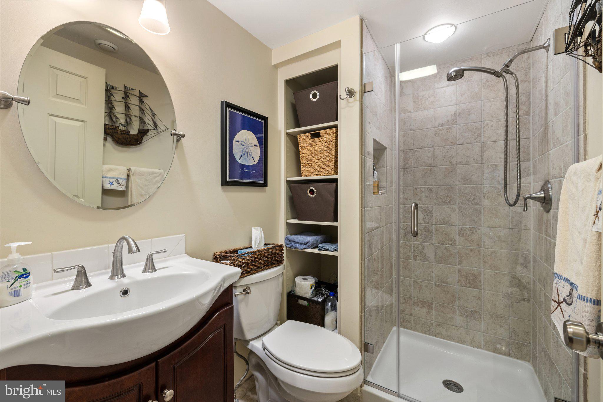 45 FISHBACK COURT