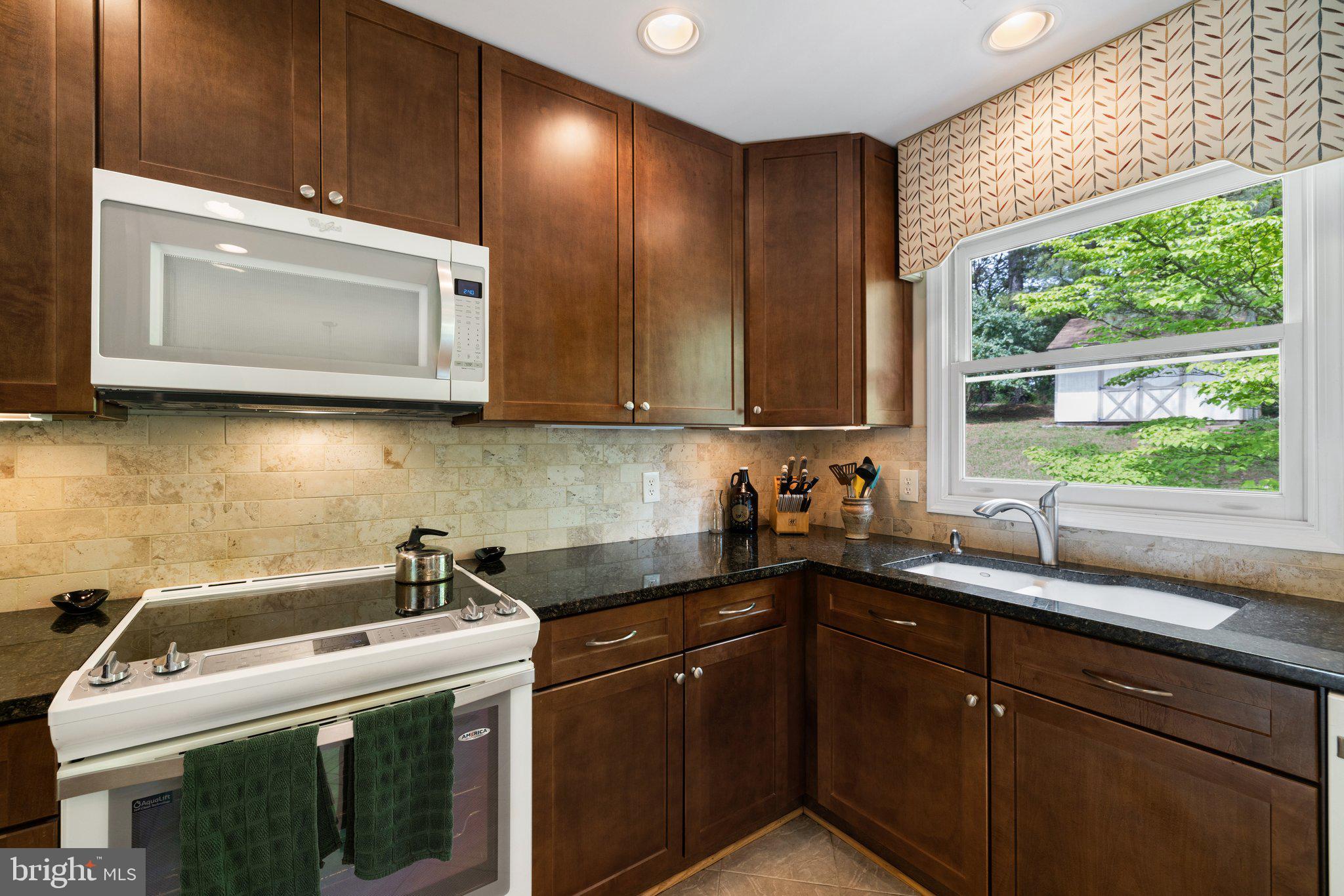 45 FISHBACK COURT
