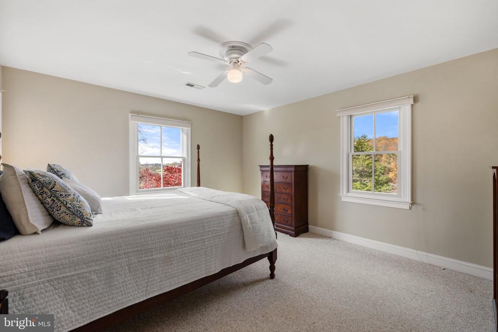 6585 TIMOTHY LANE