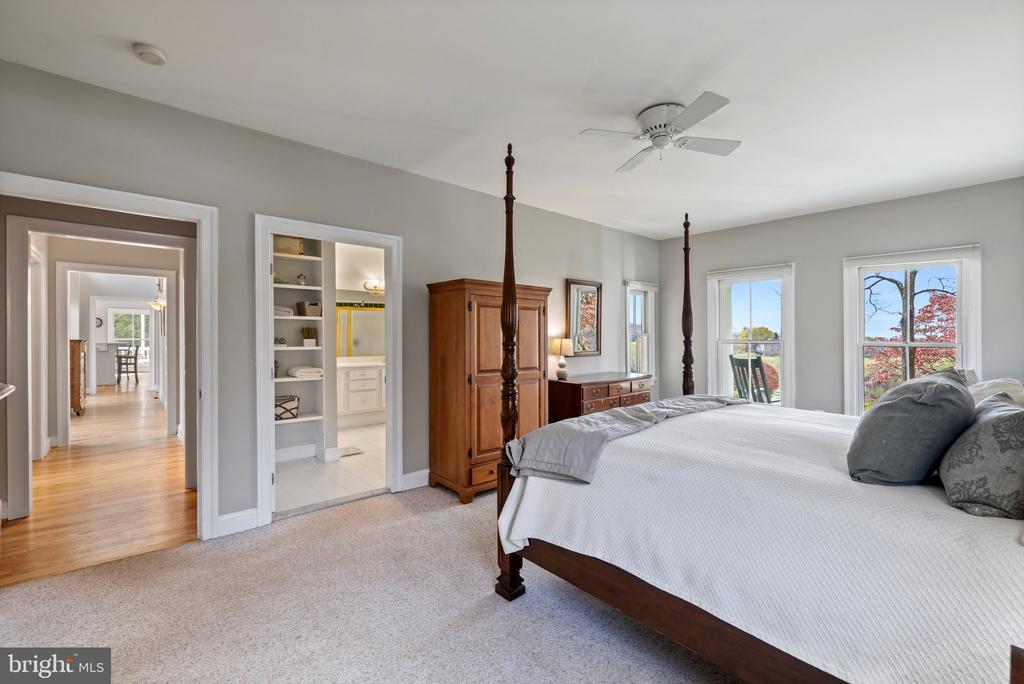 6585 TIMOTHY LANE