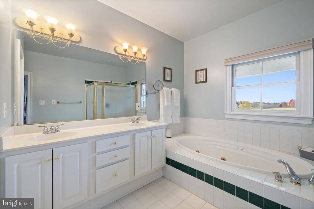 6585 TIMOTHY LANE