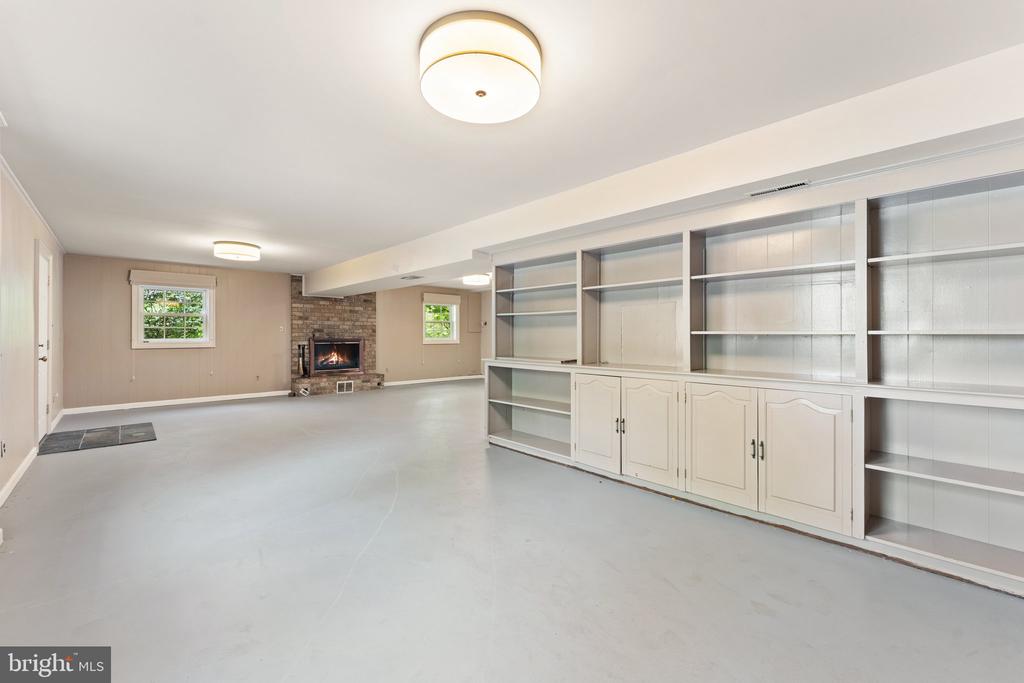 7138 LEETON RIDGE ROAD
