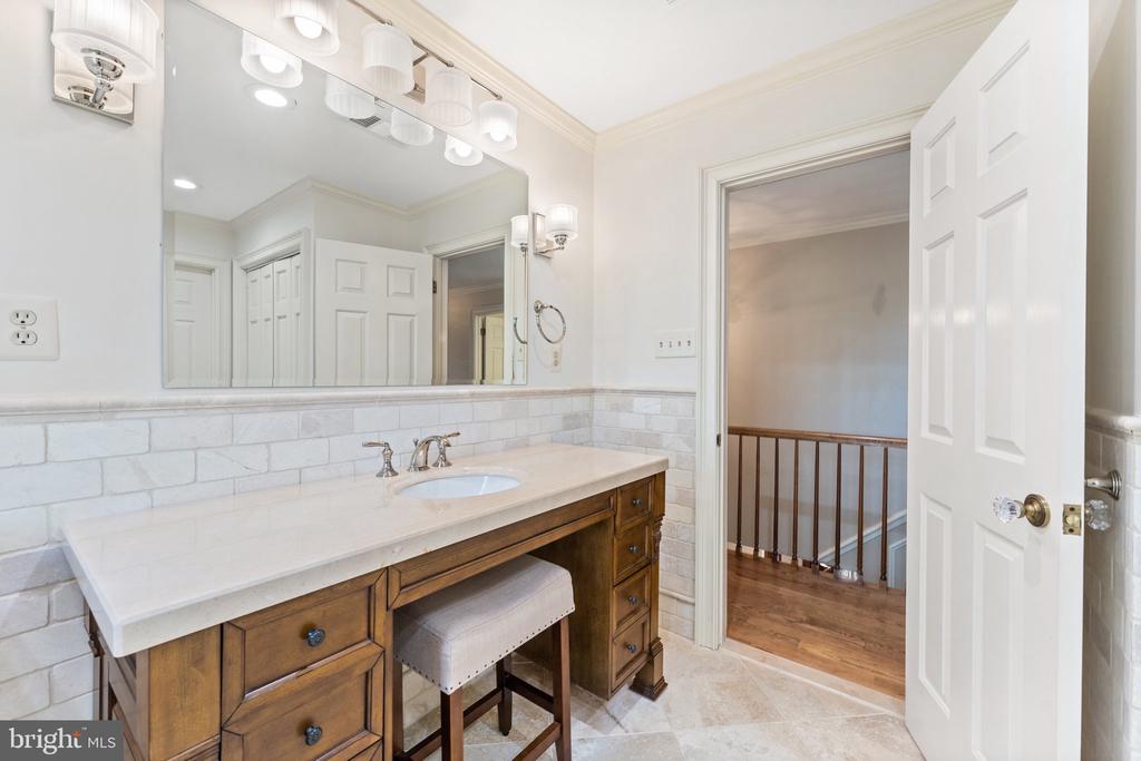 7138 LEETON RIDGE ROAD