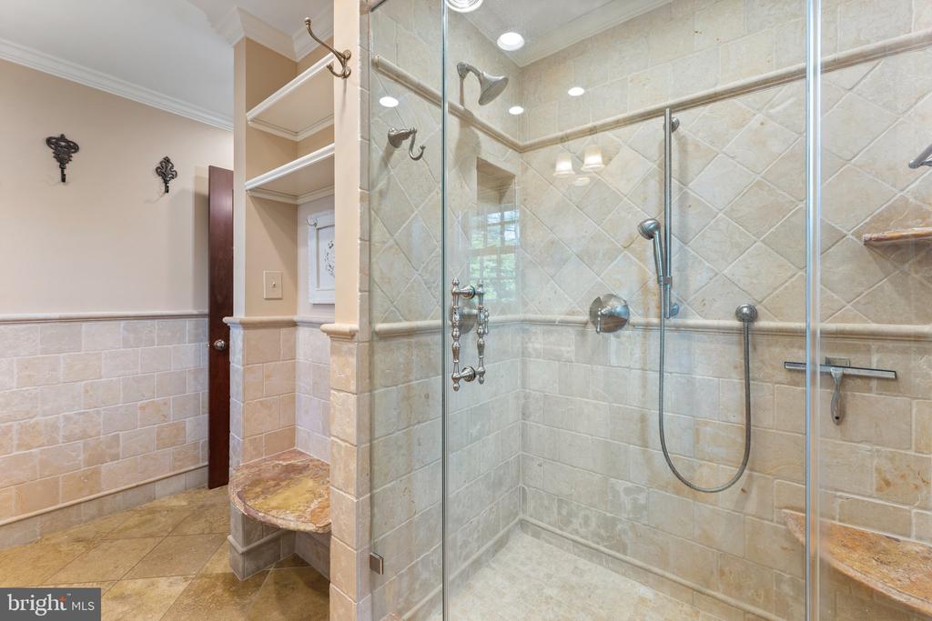 7138 LEETON RIDGE ROAD