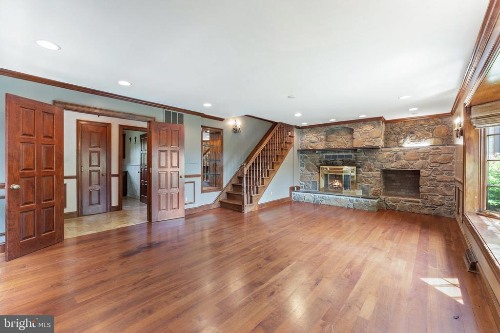 7138 LEETON RIDGE ROAD