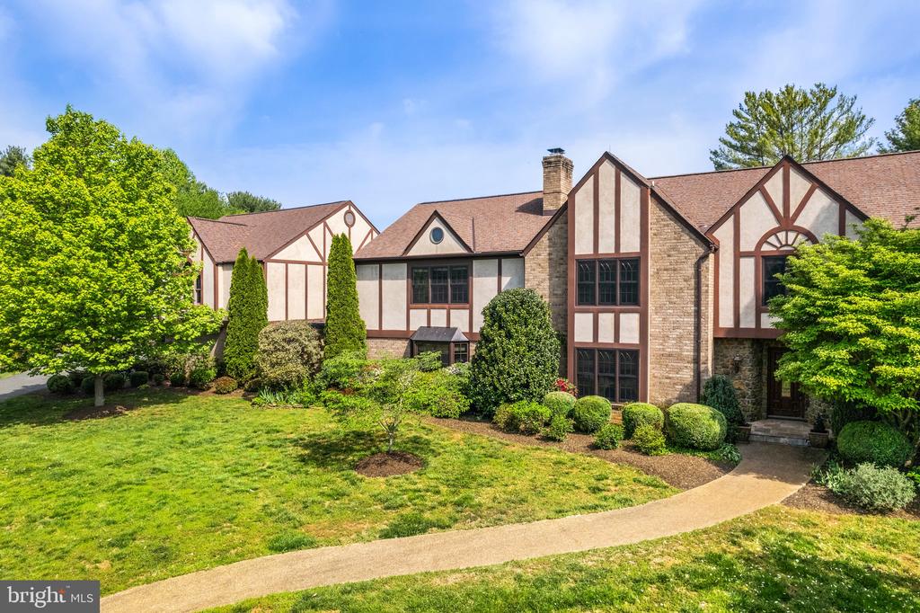 7138 LEETON RIDGE ROAD