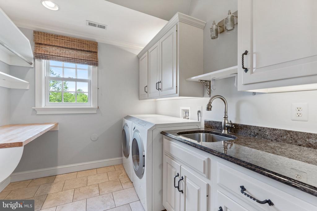 7138 LEETON RIDGE ROAD