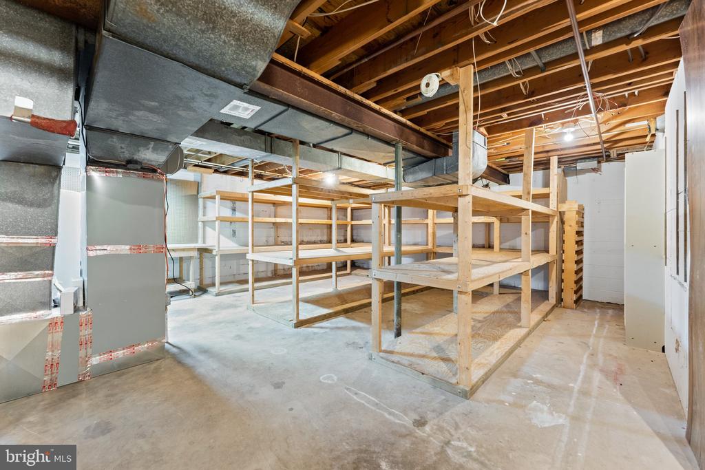 7138 LEETON RIDGE ROAD