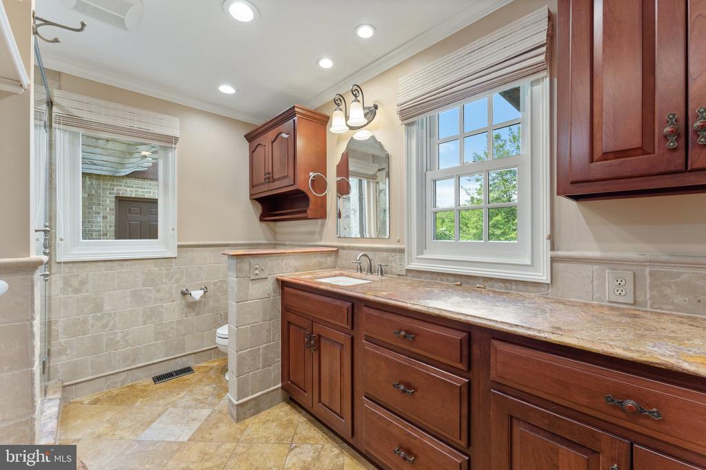 7138 LEETON RIDGE ROAD