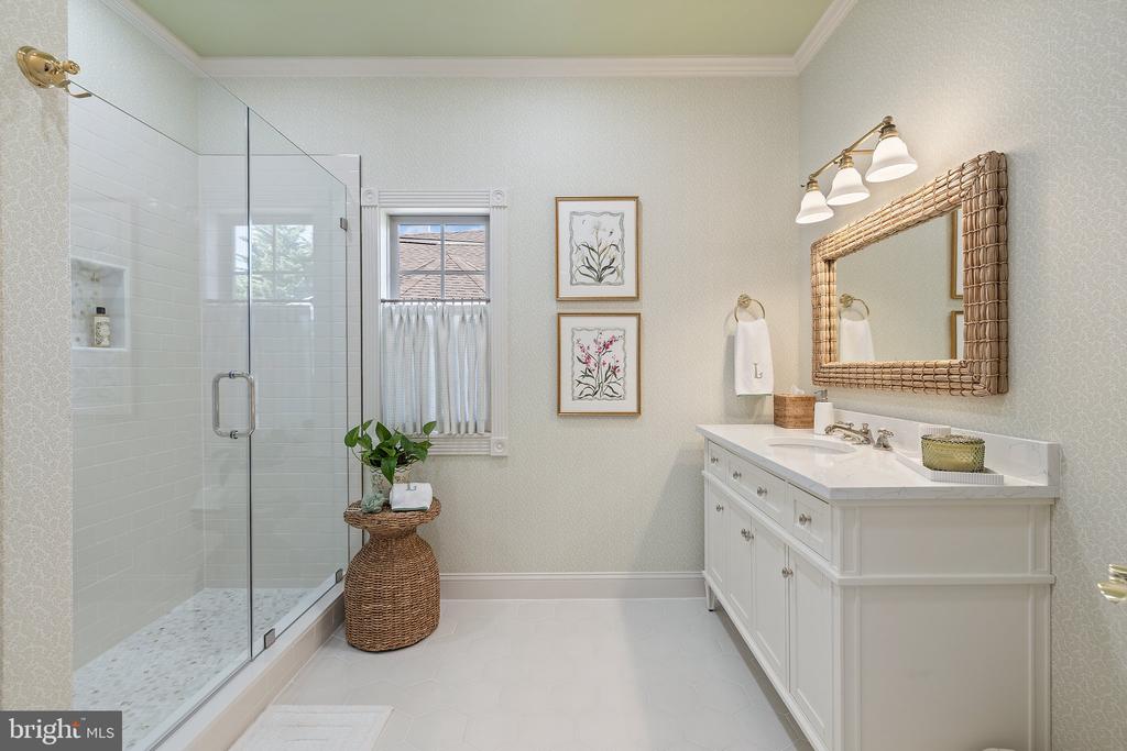 230 CARRIAGE CHASE CIRCLE