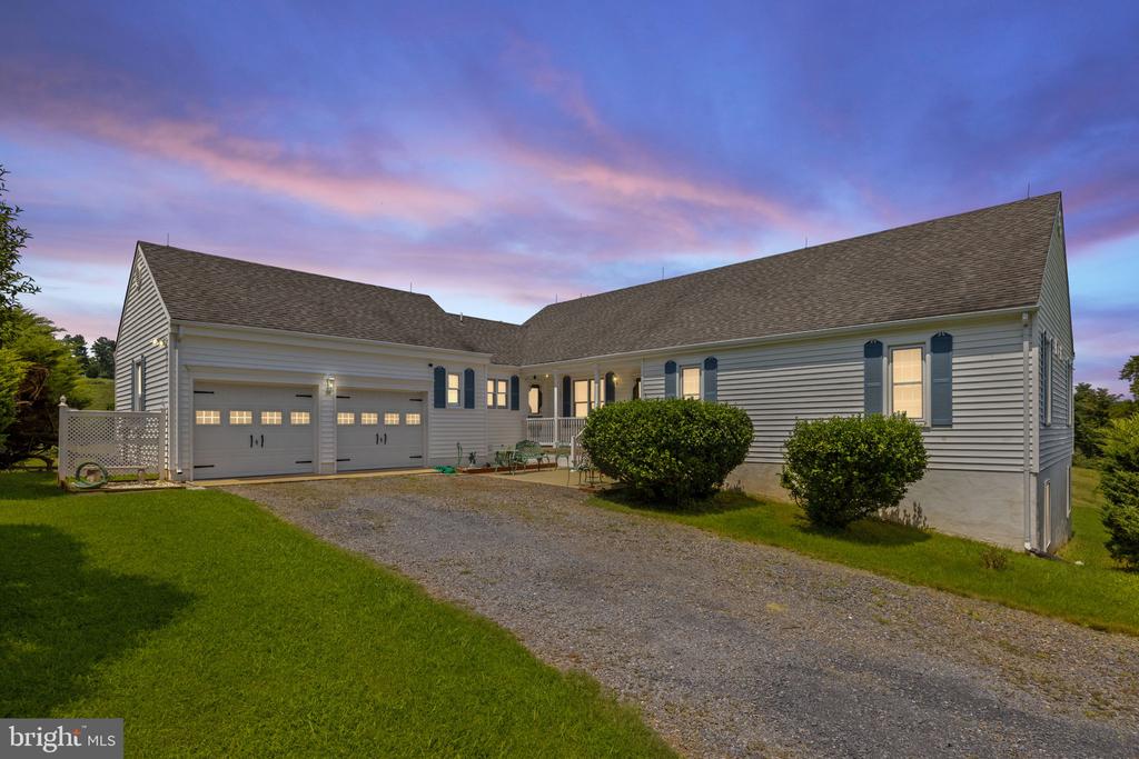 8268 MEADOWS ROAD