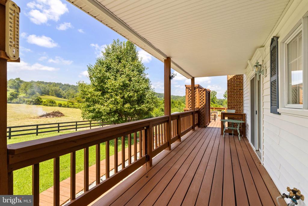 8268 MEADOWS ROAD