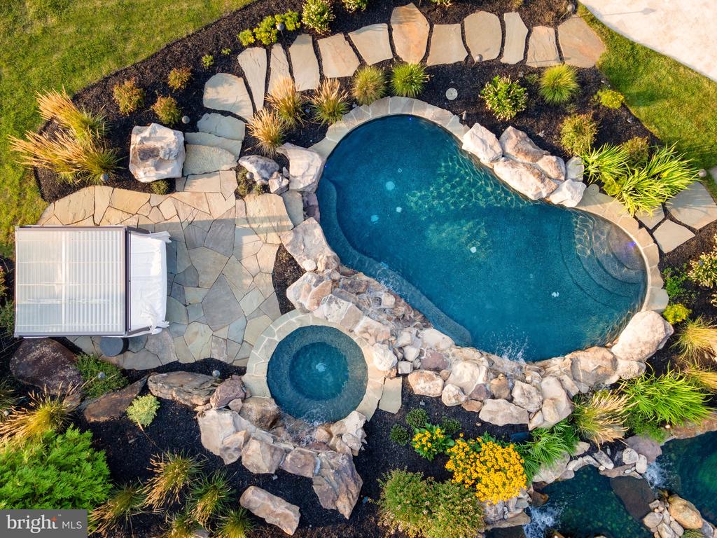 7484 WILSON ROAD