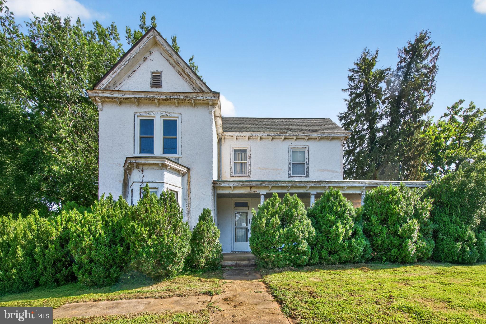 273 WATERLOO STREET