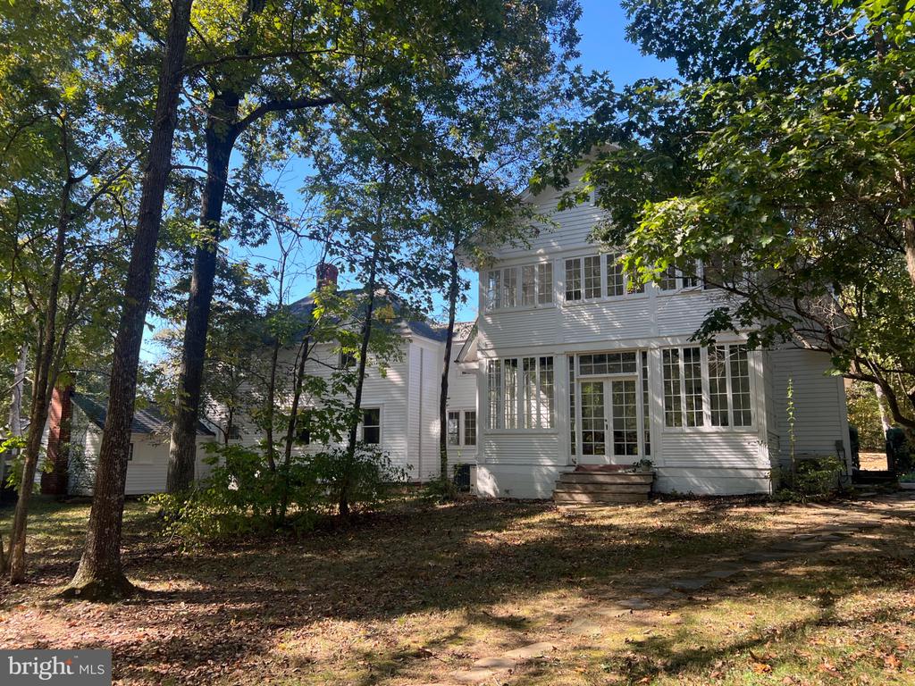 4561 WESTON ROAD