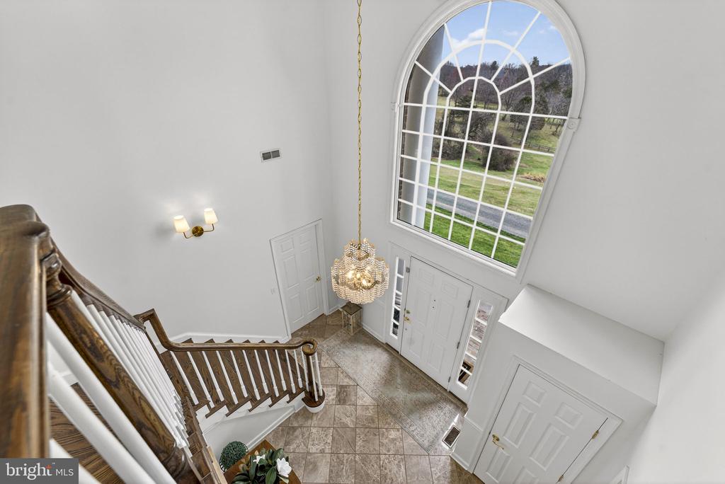 6576 TIMOTHY LANE