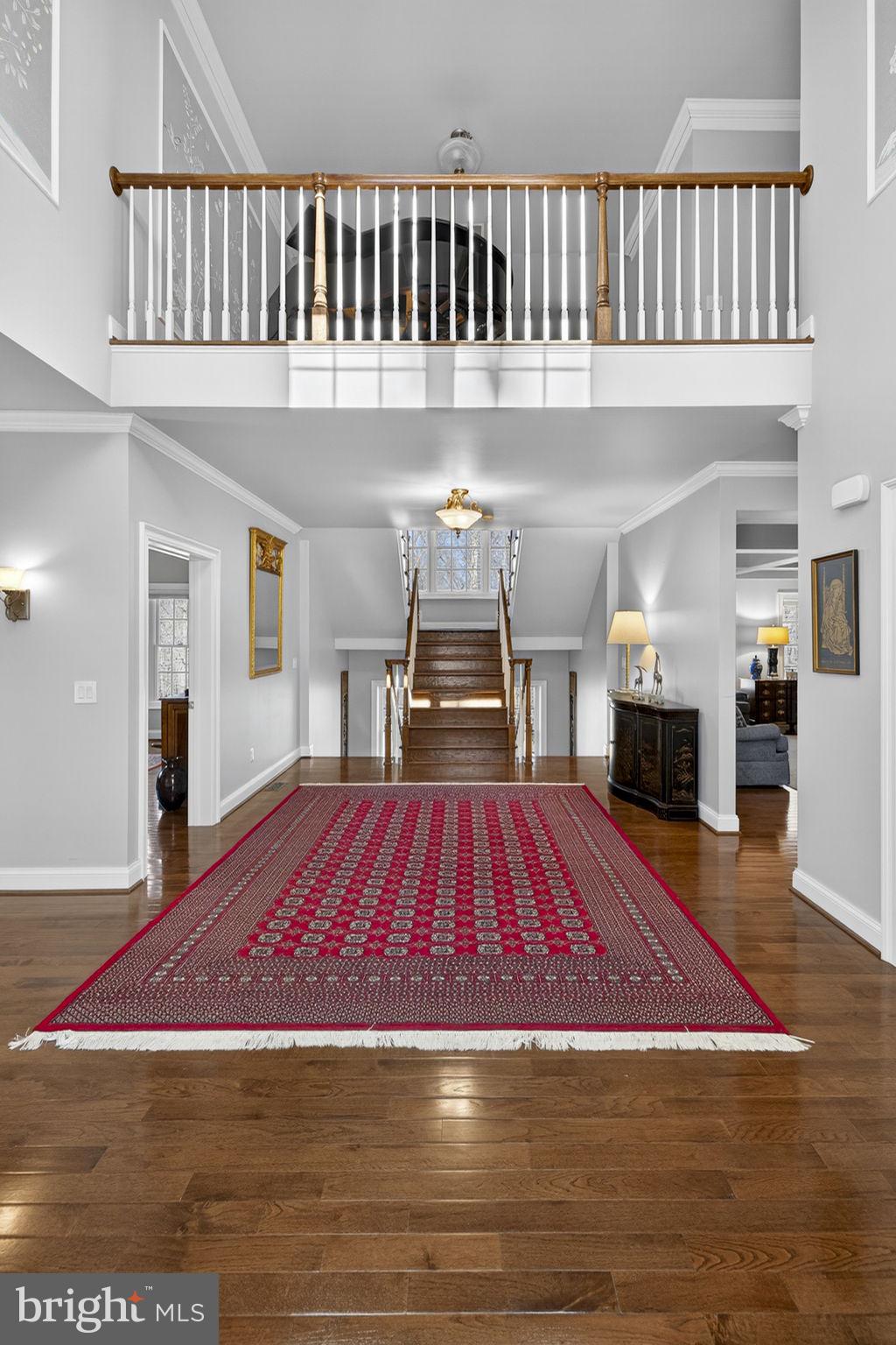 8485 ROGUES ROAD
