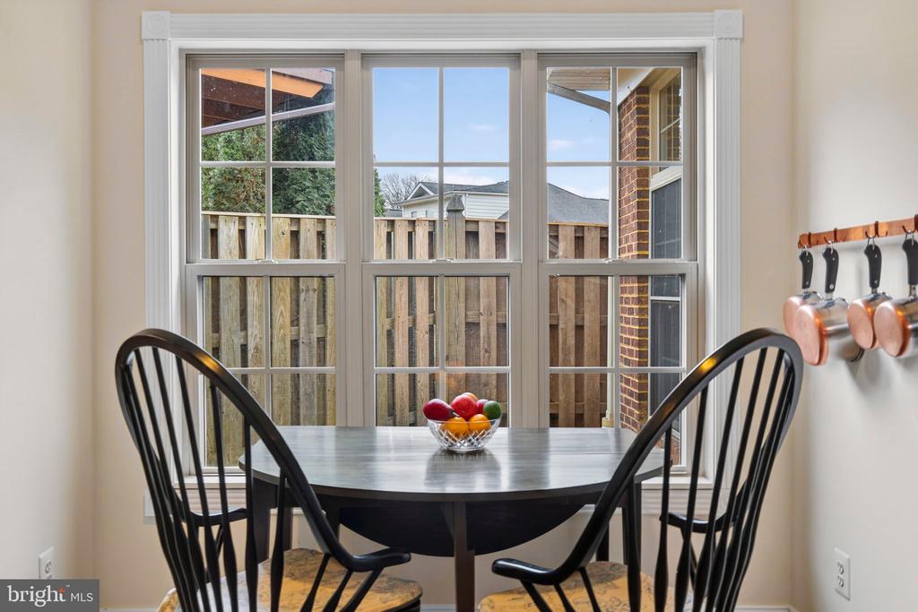 238 CARRIAGE CHASE CIRCLE