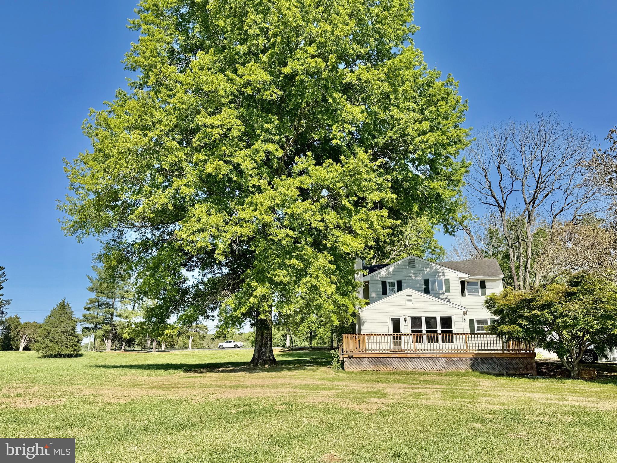 9248 SPRINGS ROAD