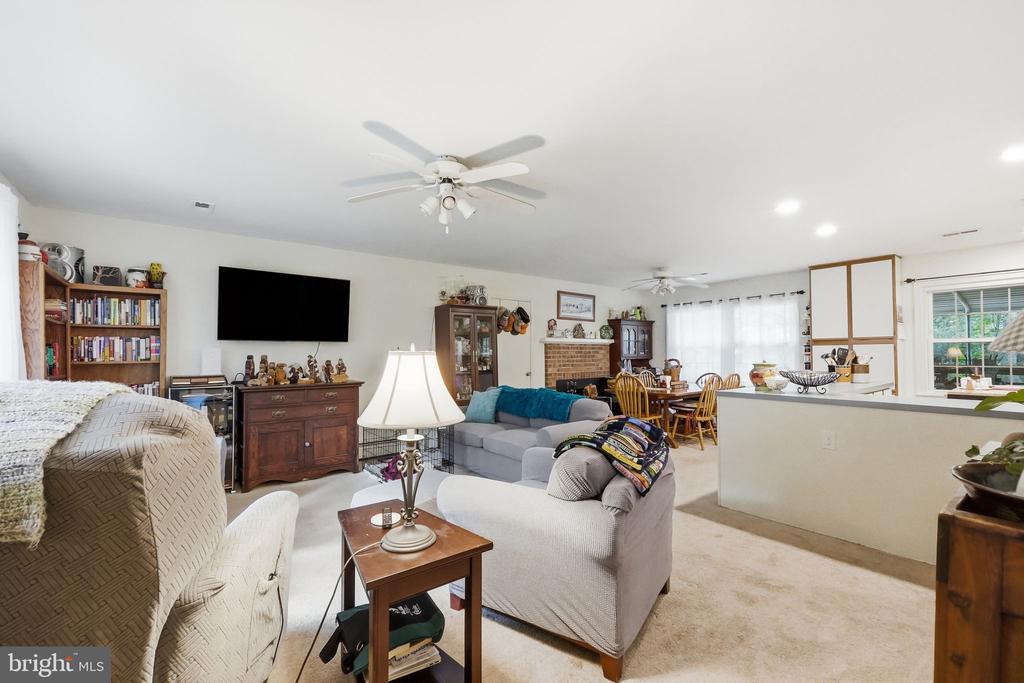 5171 GRACE CHURCH LANE