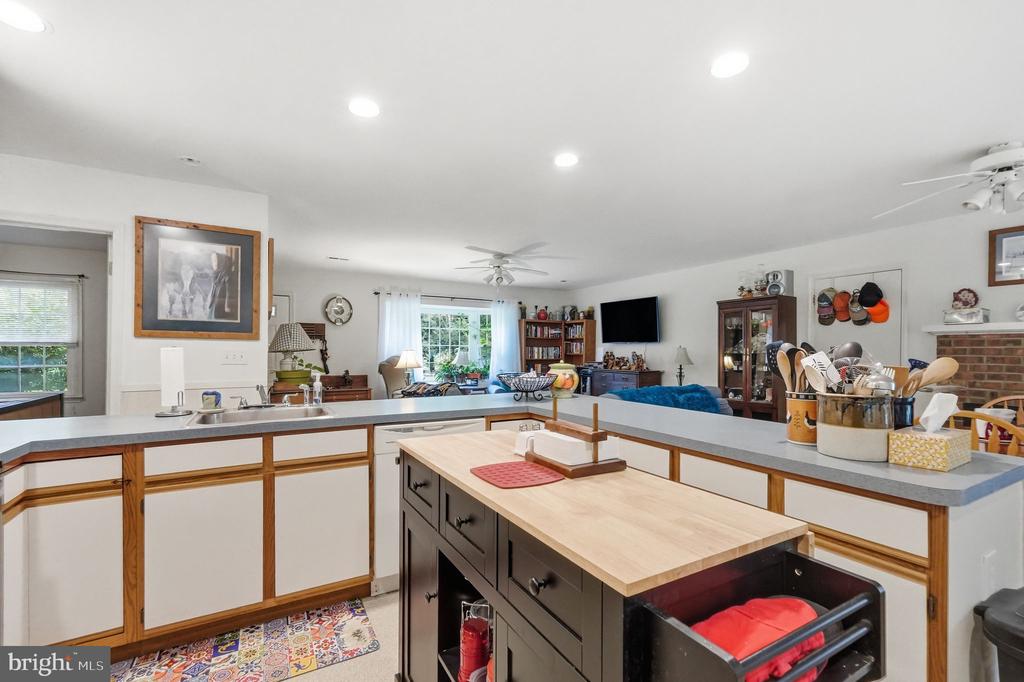 5171 GRACE CHURCH LANE