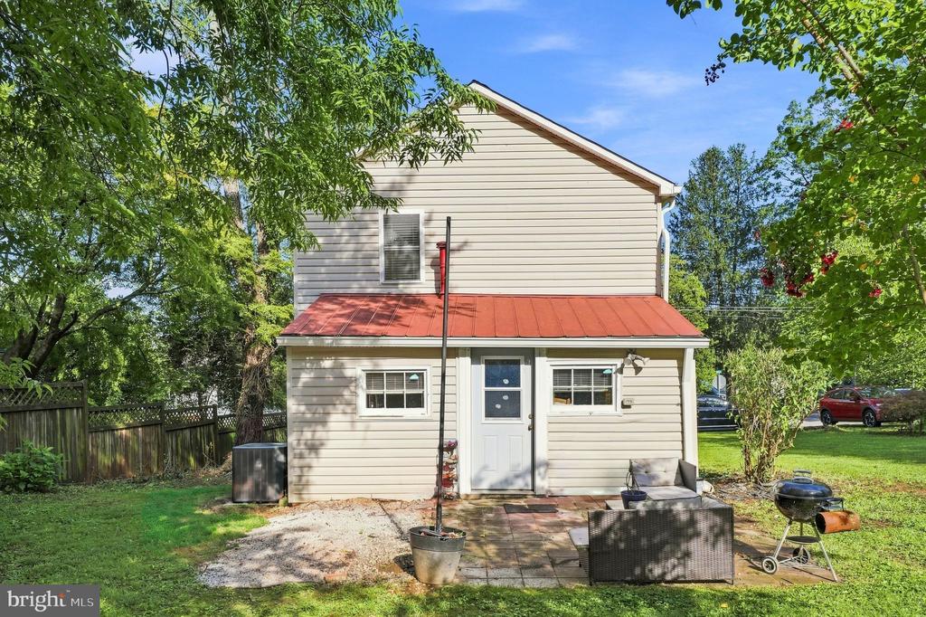 61 TAYLOR STREET