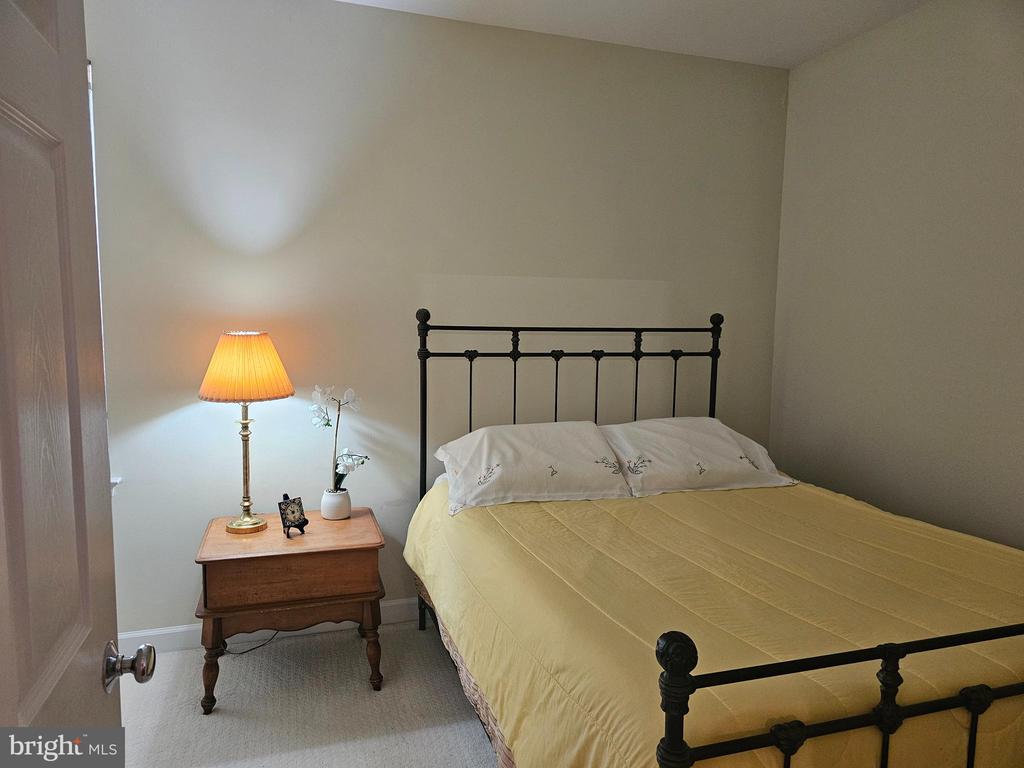 6161 WILLOW PLACE Unit: 106