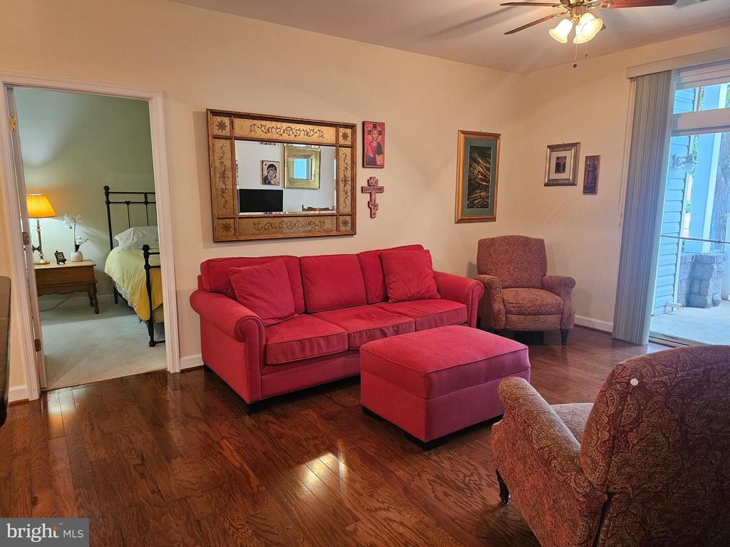 6161 WILLOW PLACE Unit: 106