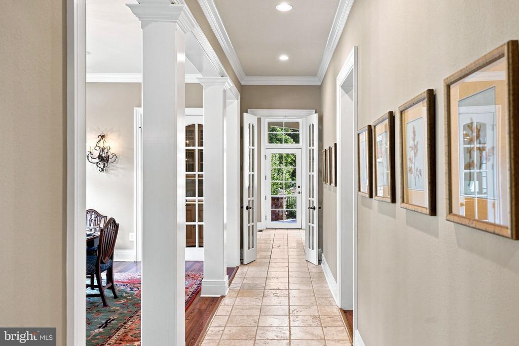 35387 CREEK RIDGE LANE