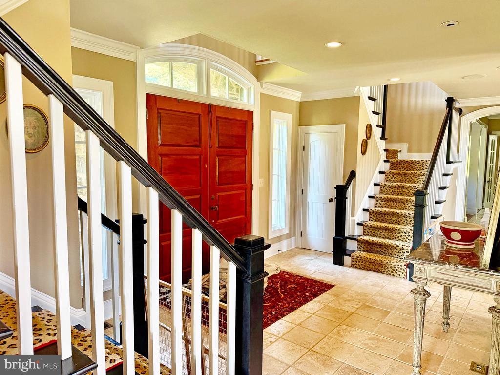35387 CREEK RIDGE LANE