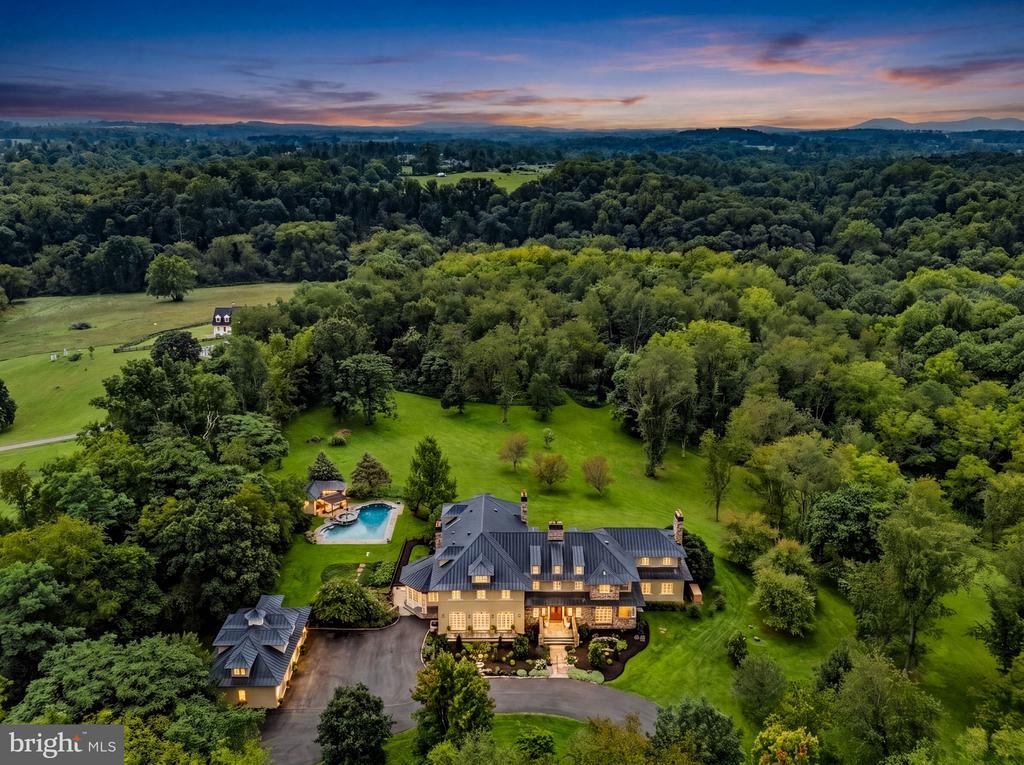 35387 CREEK RIDGE LANE
