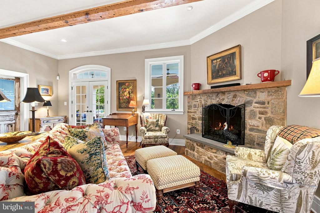 35387 CREEK RIDGE LANE
