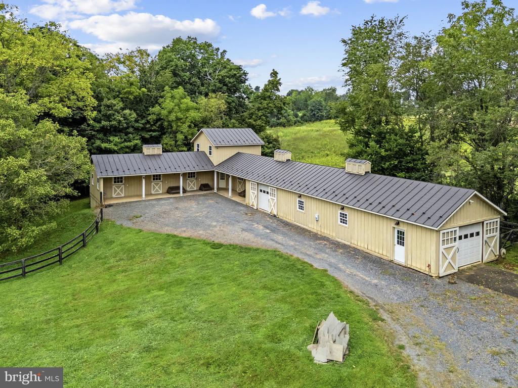35387 CREEK RIDGE LANE