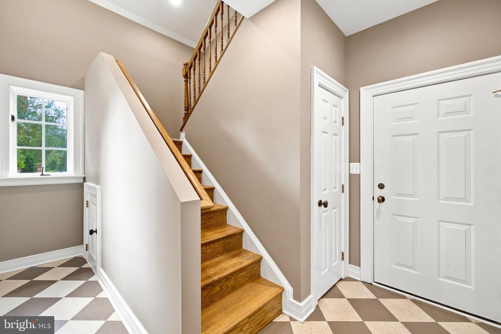 35387 CREEK RIDGE LANE