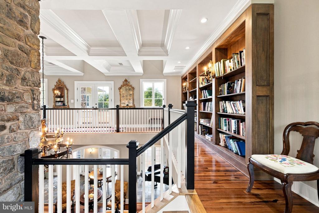 35387 CREEK RIDGE LANE