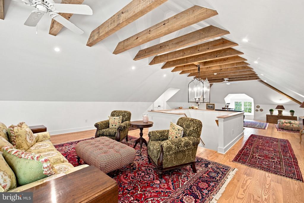 35387 CREEK RIDGE LANE