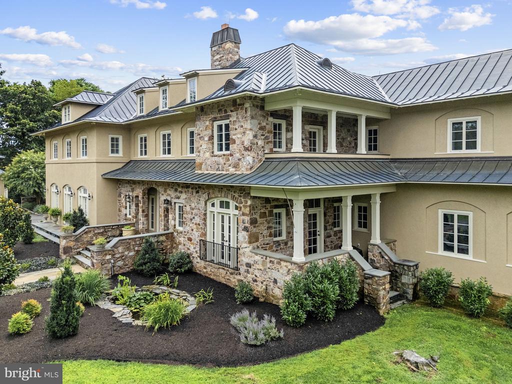 35387 CREEK RIDGE LANE