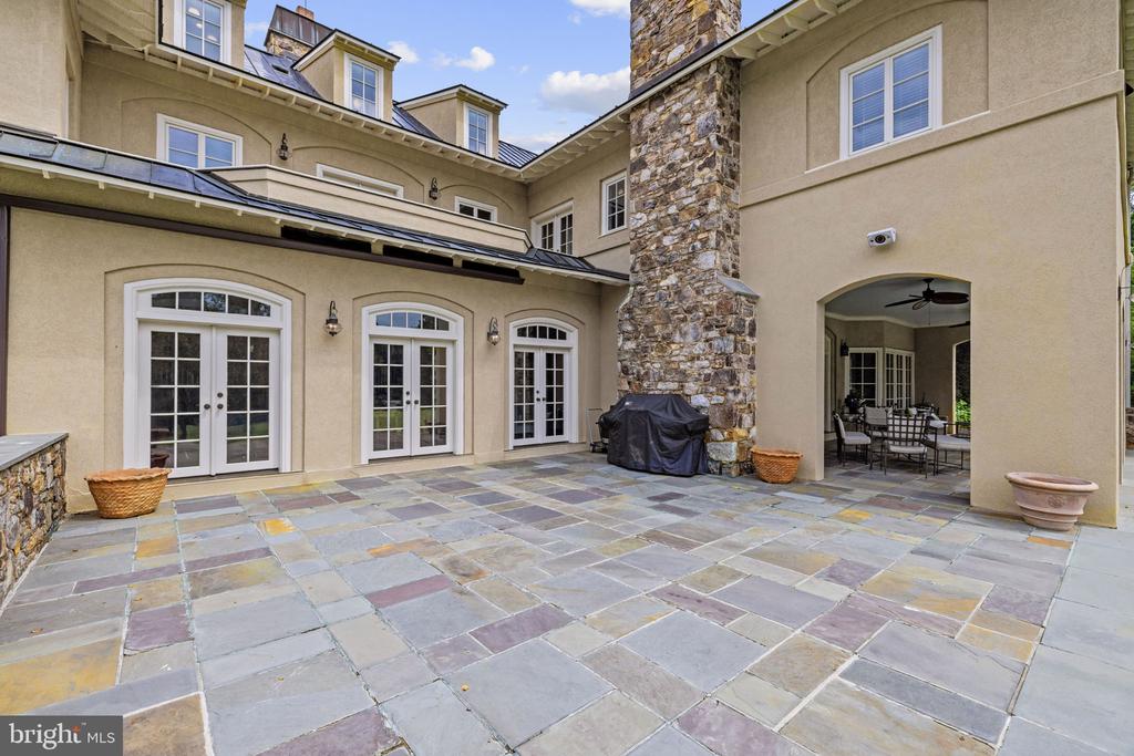 35387 CREEK RIDGE LANE
