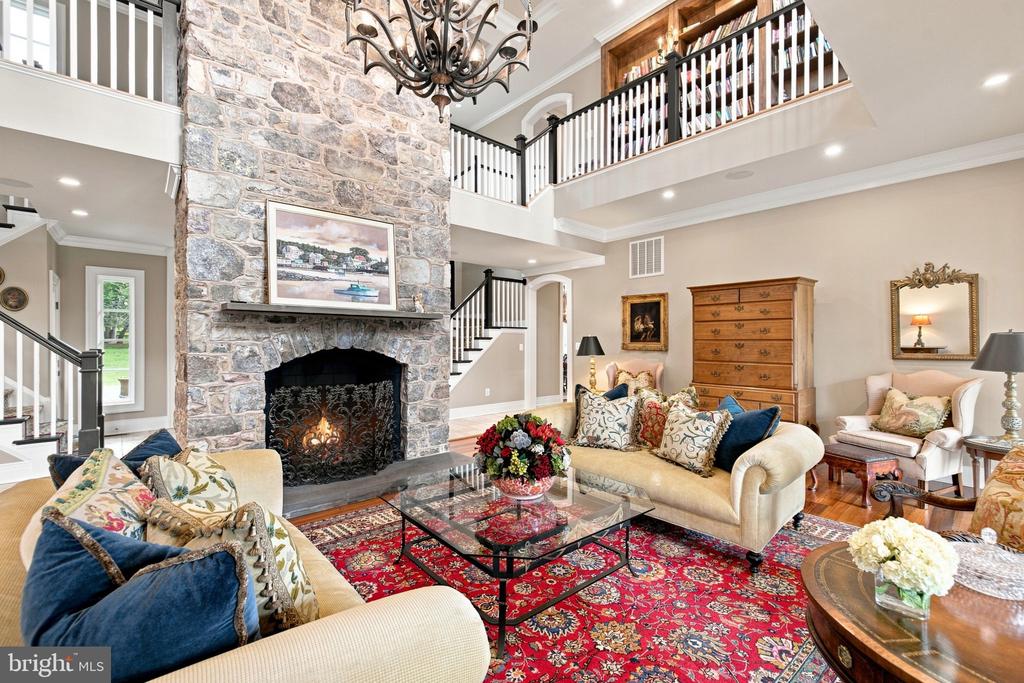 35387 CREEK RIDGE LANE