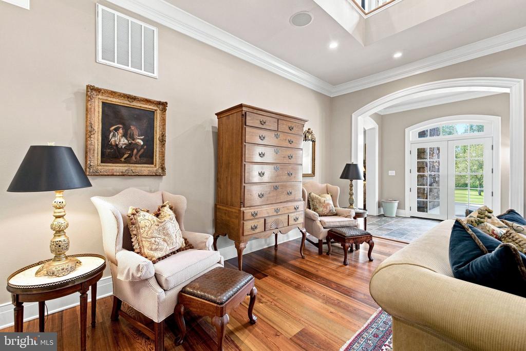 35387 CREEK RIDGE LANE