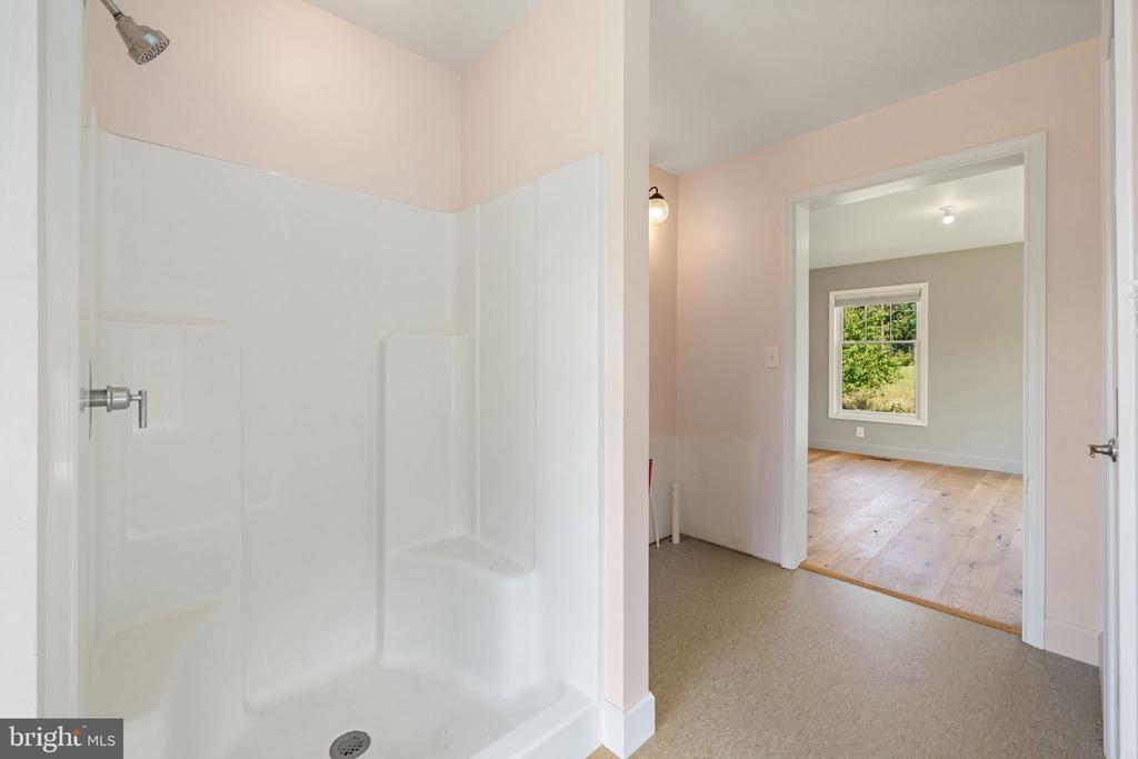 395 SEVEN PONDS ROAD