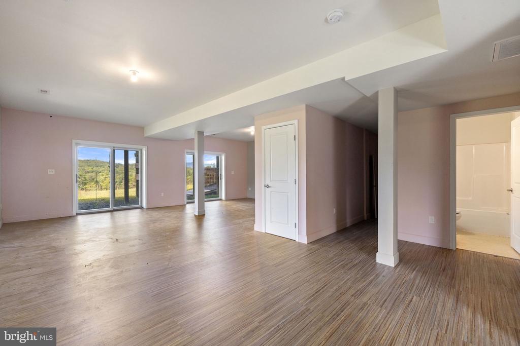 395 SEVEN PONDS ROAD