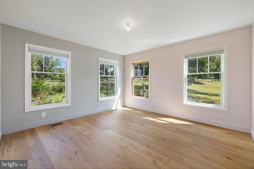 395 SEVEN PONDS ROAD