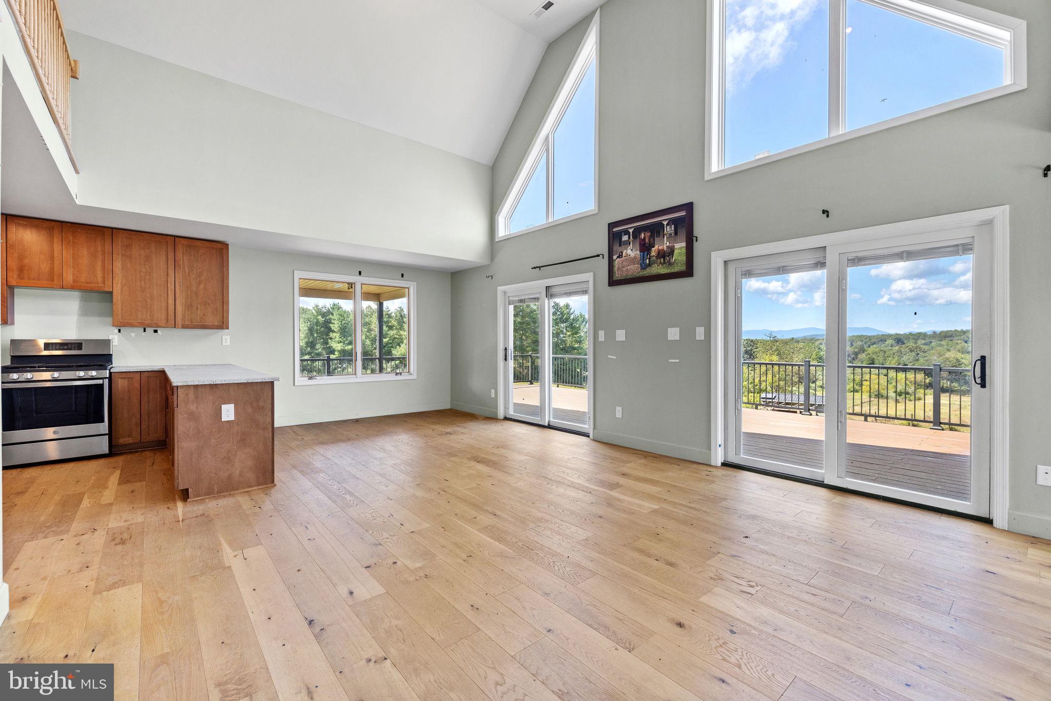 395 SEVEN PONDS ROAD